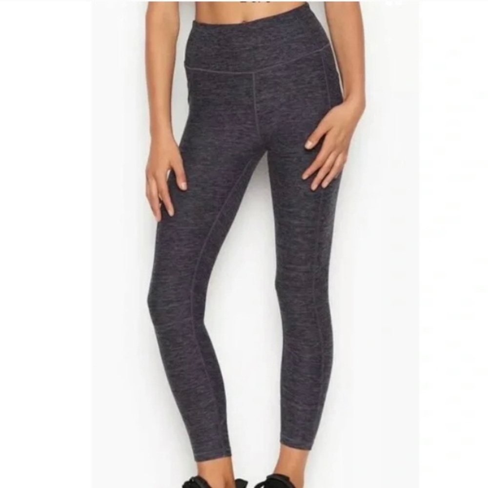 Victoria Secret Essential Pocket Legging - Tornado